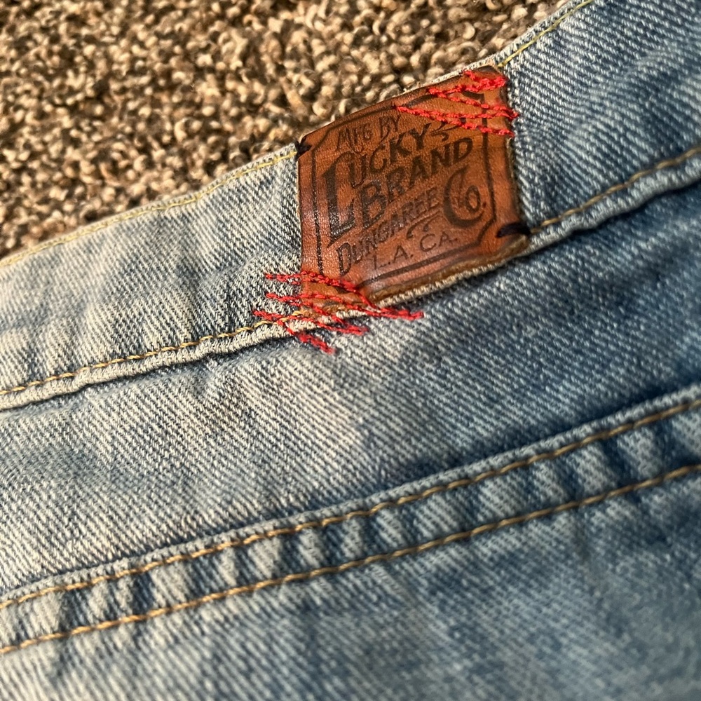Lucky Brand Ripped Capris - Picture 7 of 8